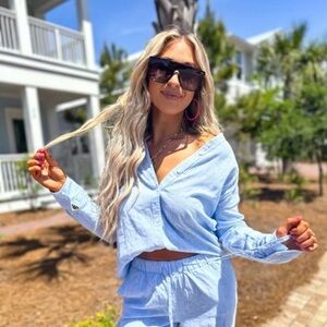 Thread & Supply- Blue Micro stripe button up.